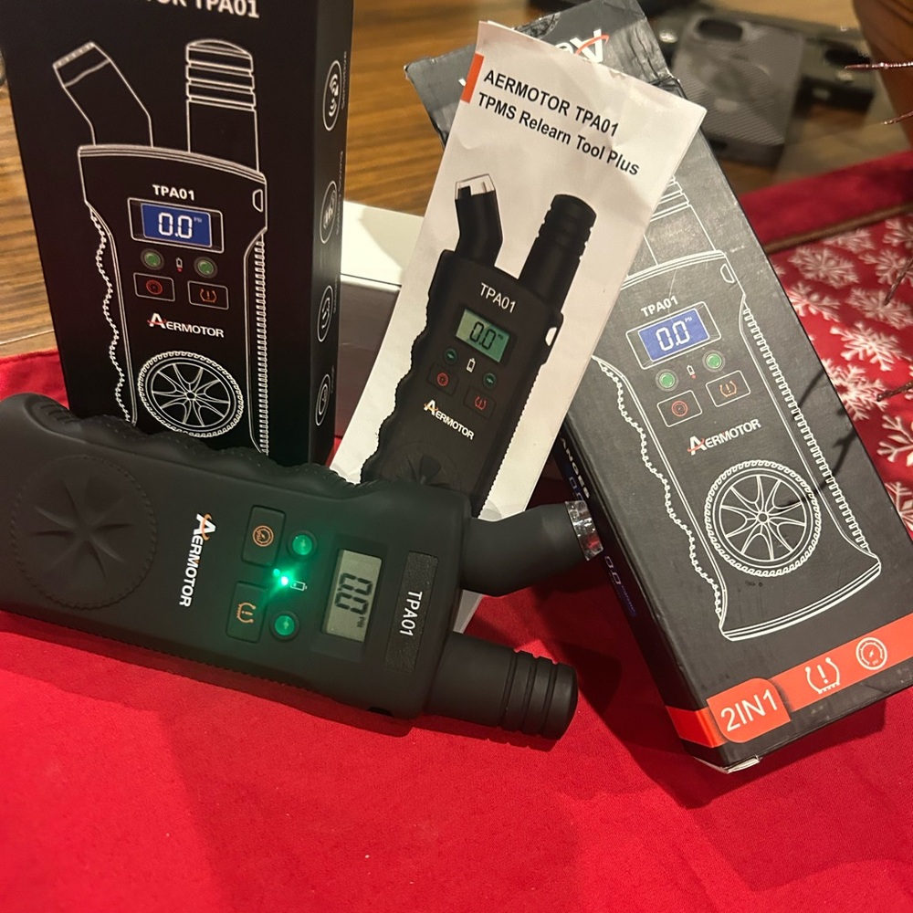 Black TPMS Relearn Tool TPA01